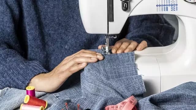 Workshop: Sy bukser ud af genbrugsstof m/barn eller barnebarn min. 12 år