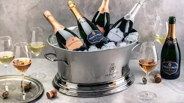 THE CHAMPAGNE FESTIVAL EXPERIENCE
