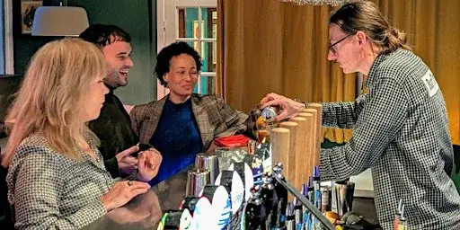 Mimi's Mingle & Casca Bar