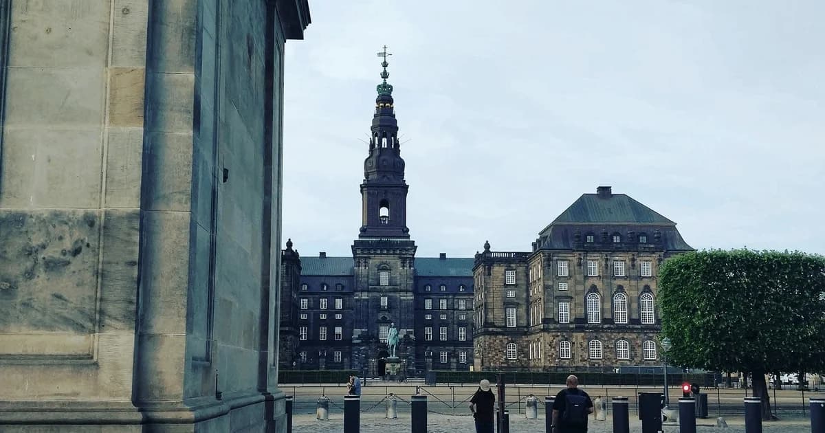 Fanden er løs og andre spektakulære fortællinger – byvandring