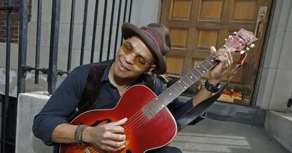 Guy Davis US
